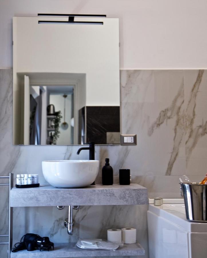 Scugnizzo Apartment Luxury Home ナポリ エクステリア 写真